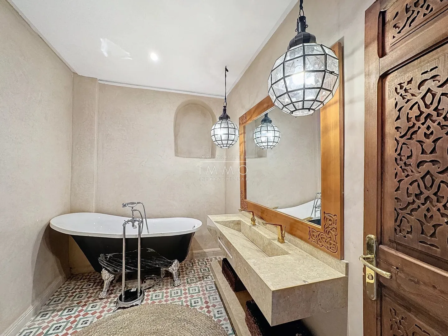 Riad à vendre – bab doukkala – 11 chambres – maison d'hôtes classée – spa 90 m² & 2 piscines – reconstruction neuve – potentiel hôtelier