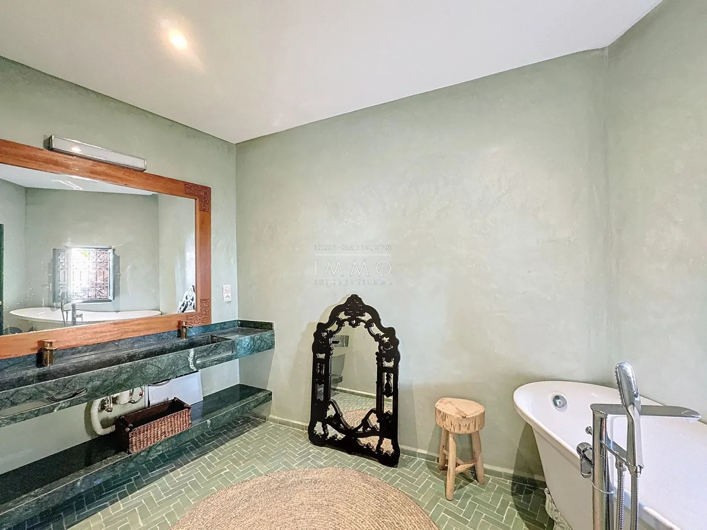 Riad à vendre – bab doukkala – 11 chambres – maison d'hôtes classée – spa 90 m² & 2 piscines – reconstruction neuve – potentiel hôtelier