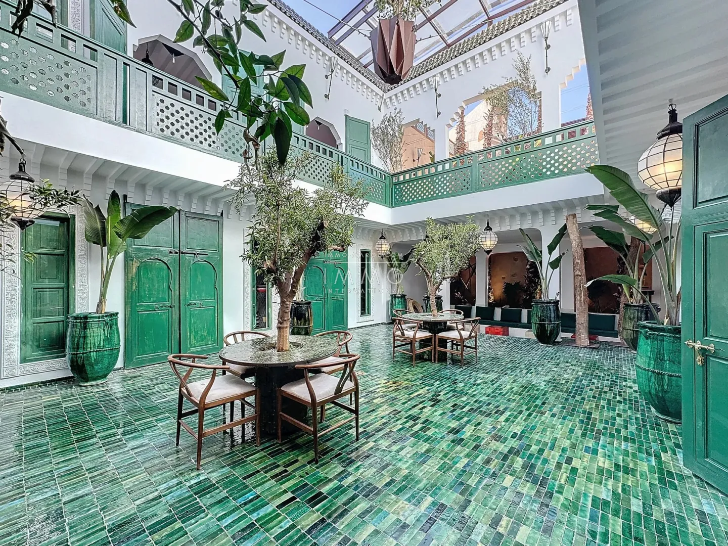Riad à vendre – bab doukkala – 11 chambres – maison d'hôtes classée – spa 90 m² & 2 piscines – reconstruction neuve – potentiel hôtelier