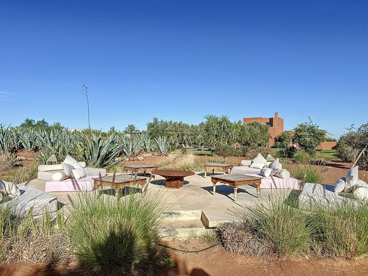 Villa contemporaine avec vna à vendre – route d'amizmiz – parc de 1 hectare