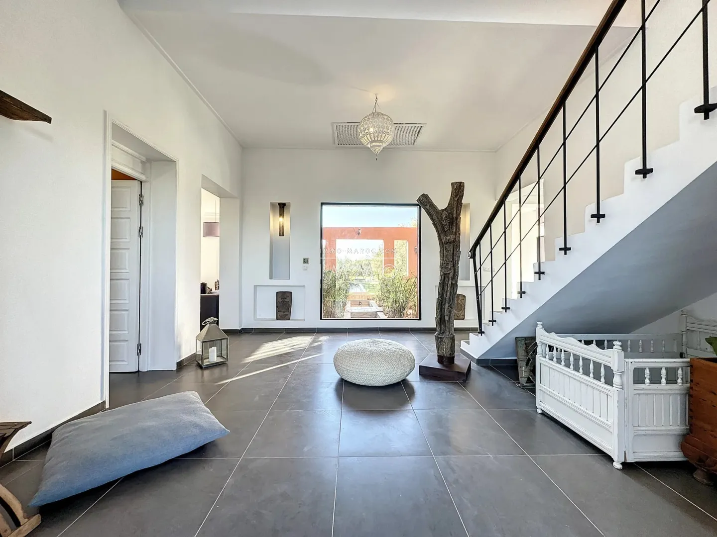 Villa contemporaine avec vna à vendre – route d'amizmiz – parc de 1 hectare