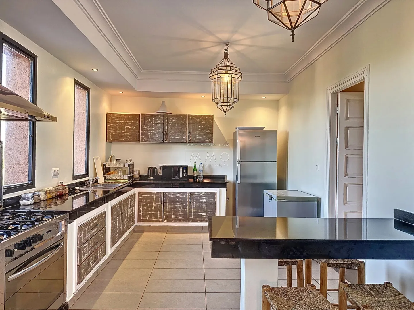 Villa contemporaine avec vna à vendre – route d'amizmiz – parc de 1 hectare