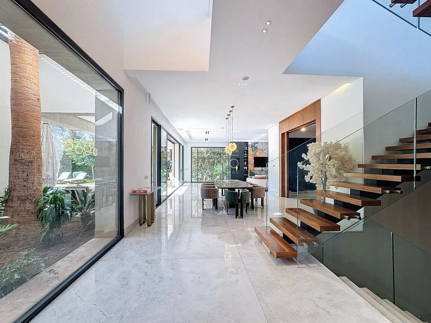 Villa contemporaine meublée à vendre à amelkis – 5 suites – terrain 1 000 m²