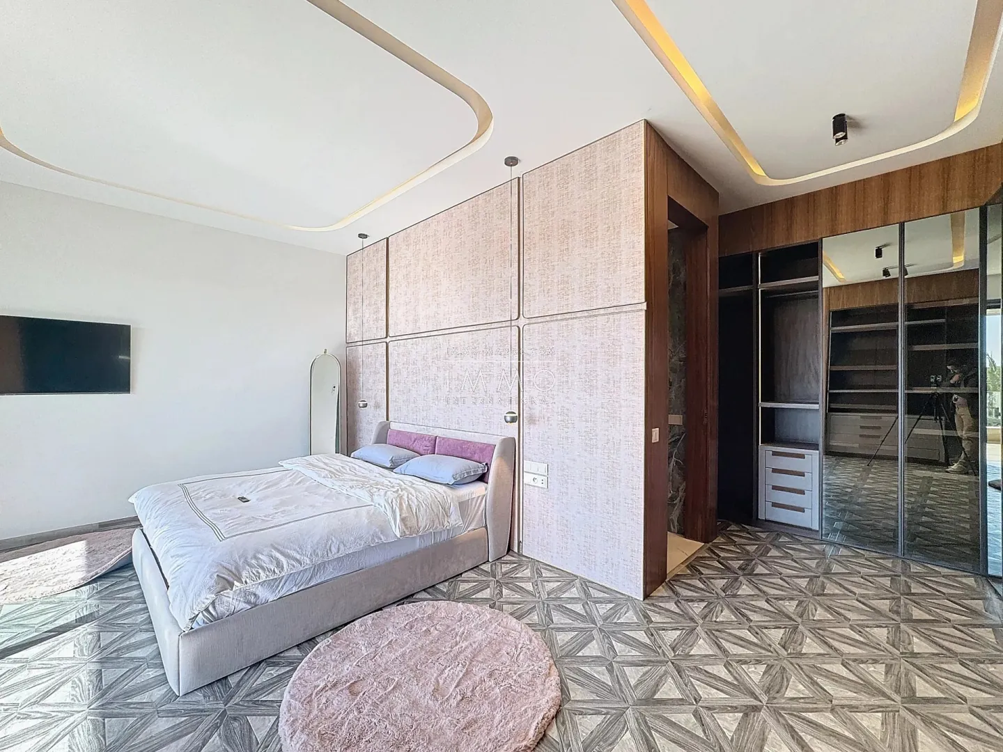 Villa contemporaine meublée à vendre à amelkis – 5 suites – terrain 1 000 m²