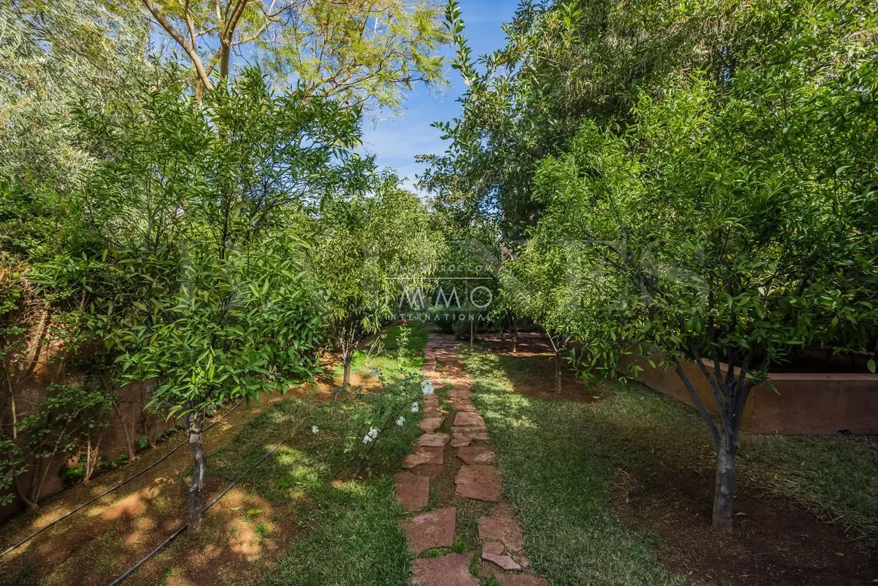 Magnifique villa contemporaine aux parcs de l’agdal – 4 chambres – vue atlas