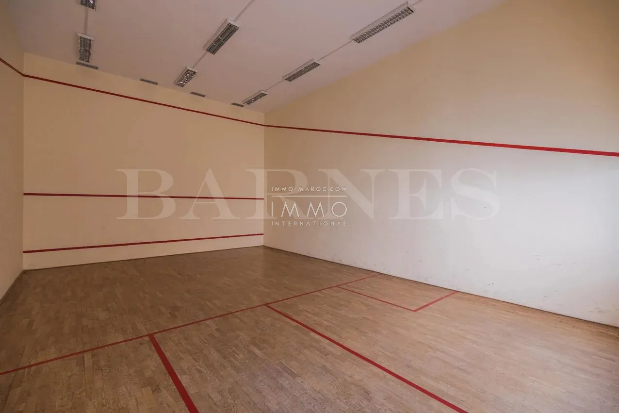 Magnifique villa contemporaine aux parcs de l’agdal – 4 chambres – vue atlas