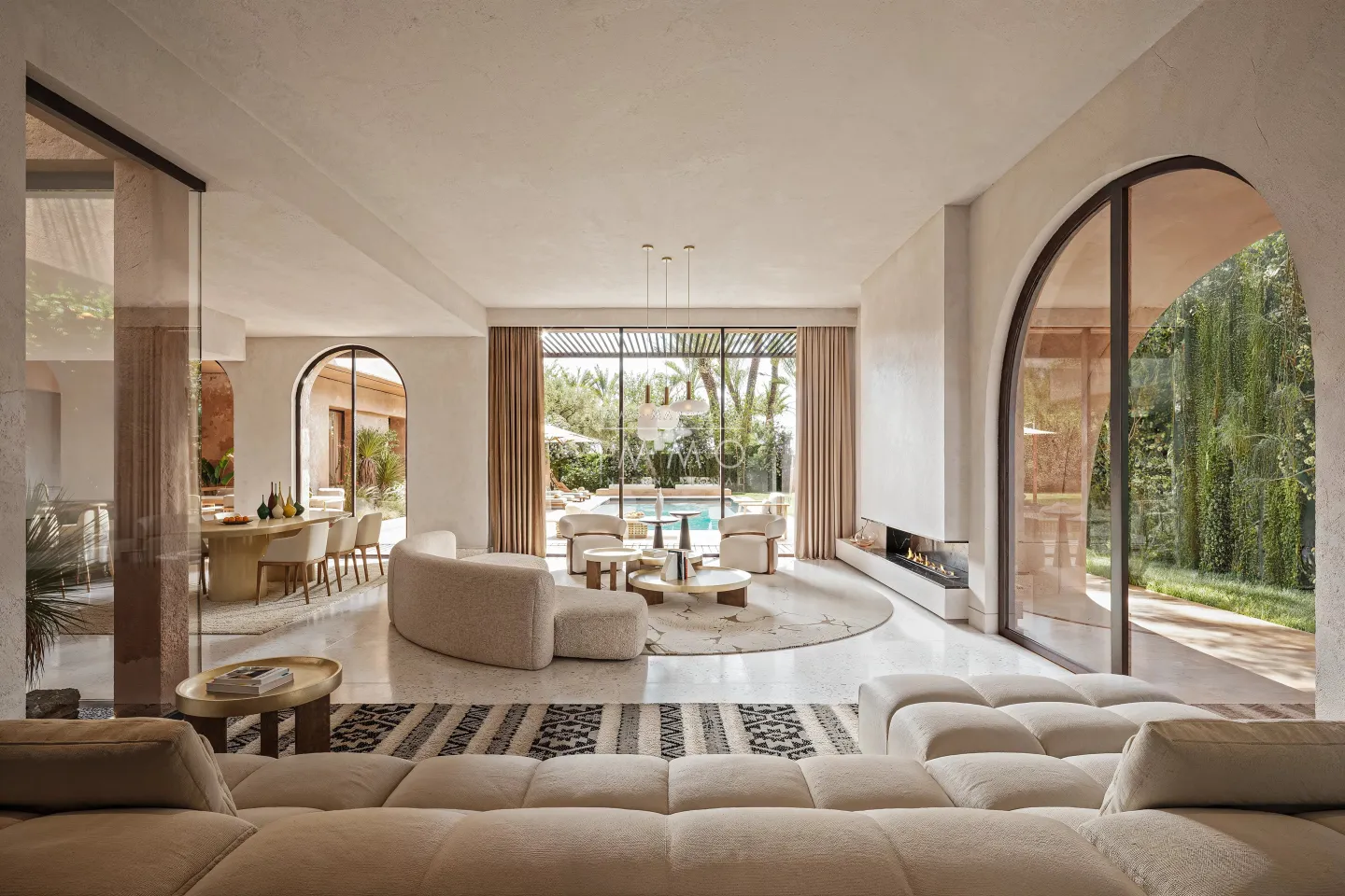 Villa à vendre route de l'ourika – 4 suites – 450 m² – terrain 750 m² – architecture pisé – domaine sécurisé 30 villas