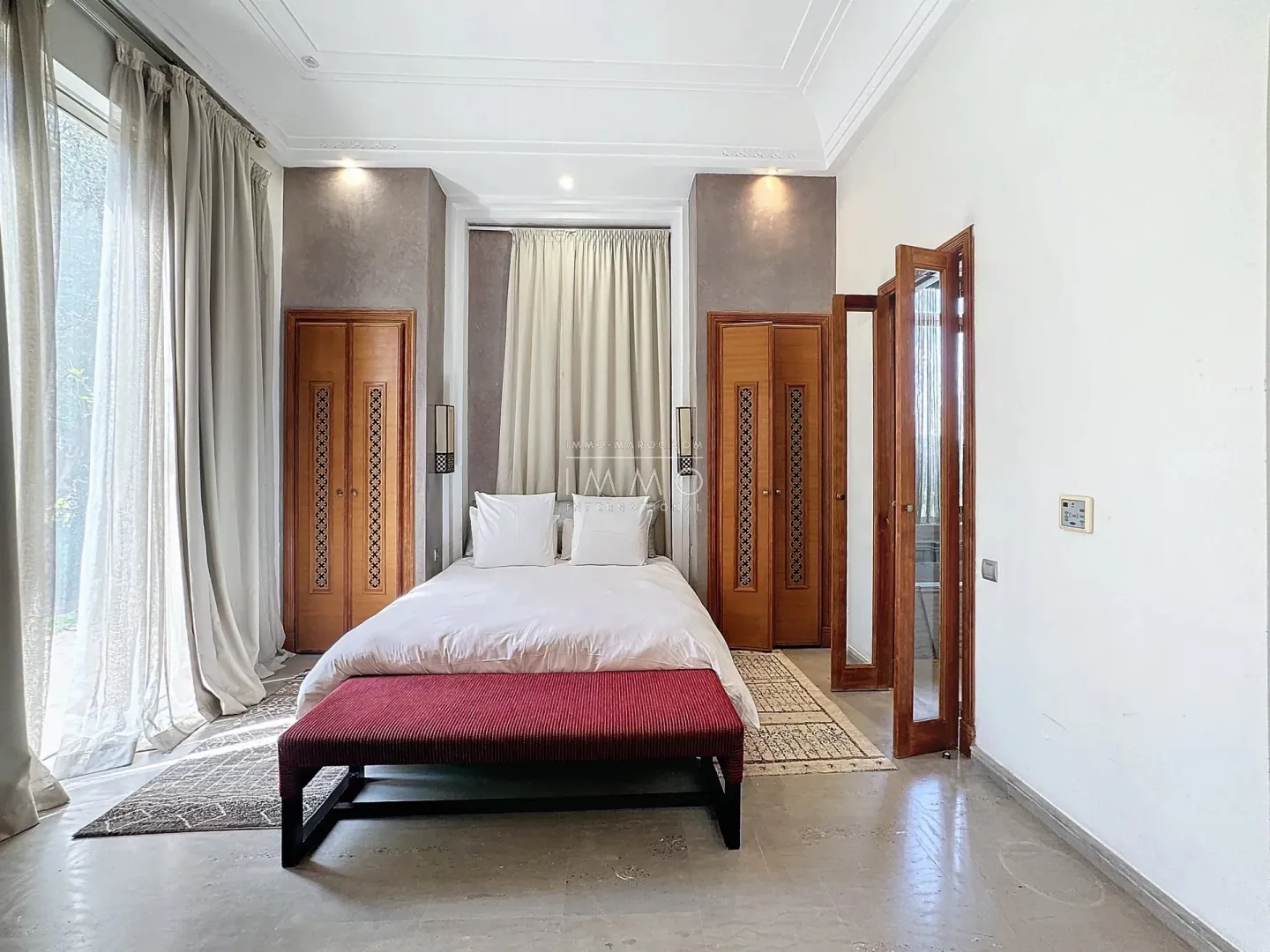 Villa de prestige à vendre dans la palmeraie – 11 suites – parc de 1 hectare