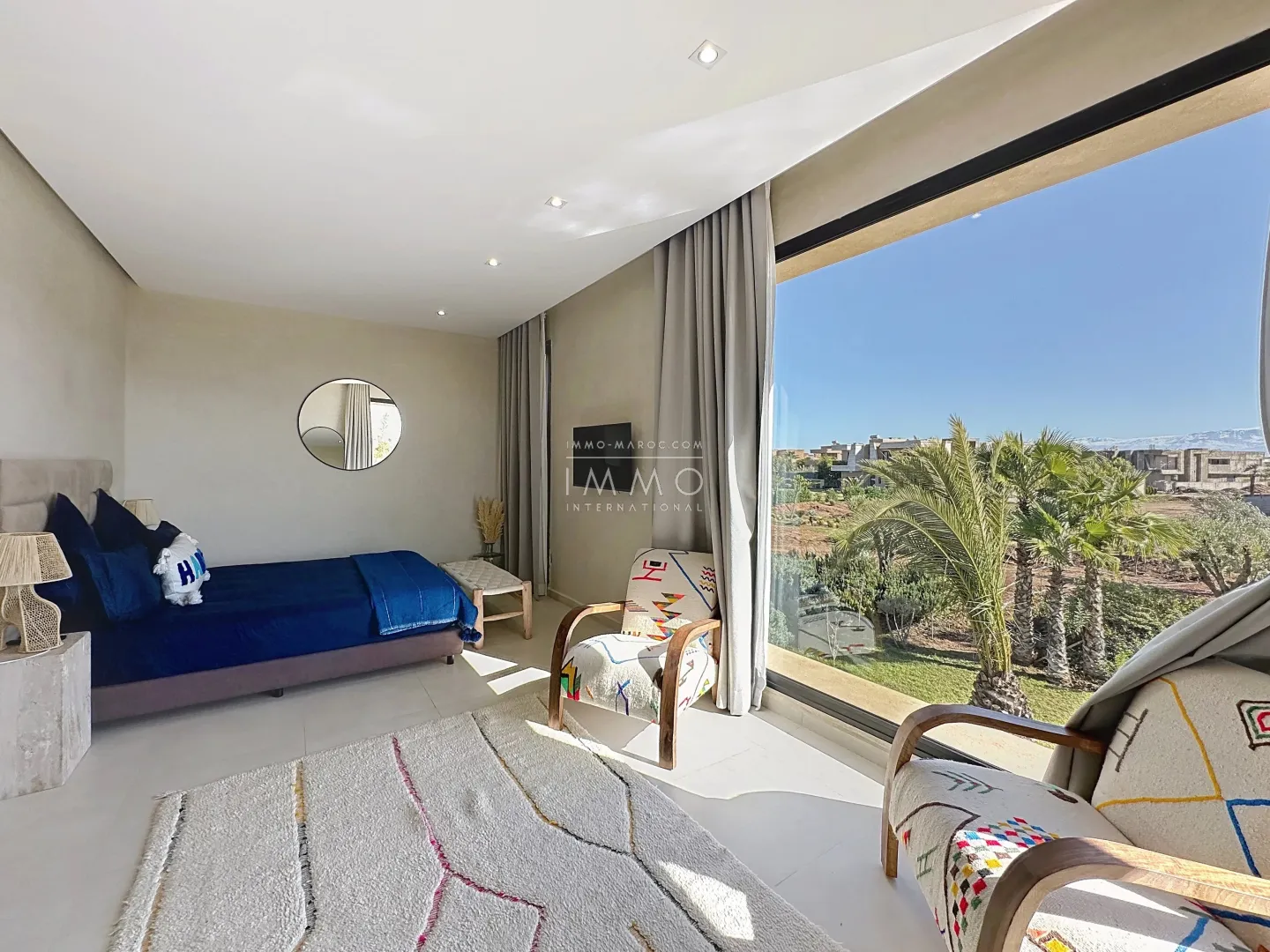 Villa à vendre golf amelkis – 5 suites – 550 m² – terrain 1 200 m² – meublée – contemporaine