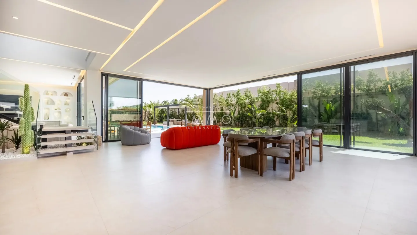 Villa à vendre route de l'ourika – 5 suites – 420 m² – terrain 1 000 m² – réception 130 m² – résidence sécurisée