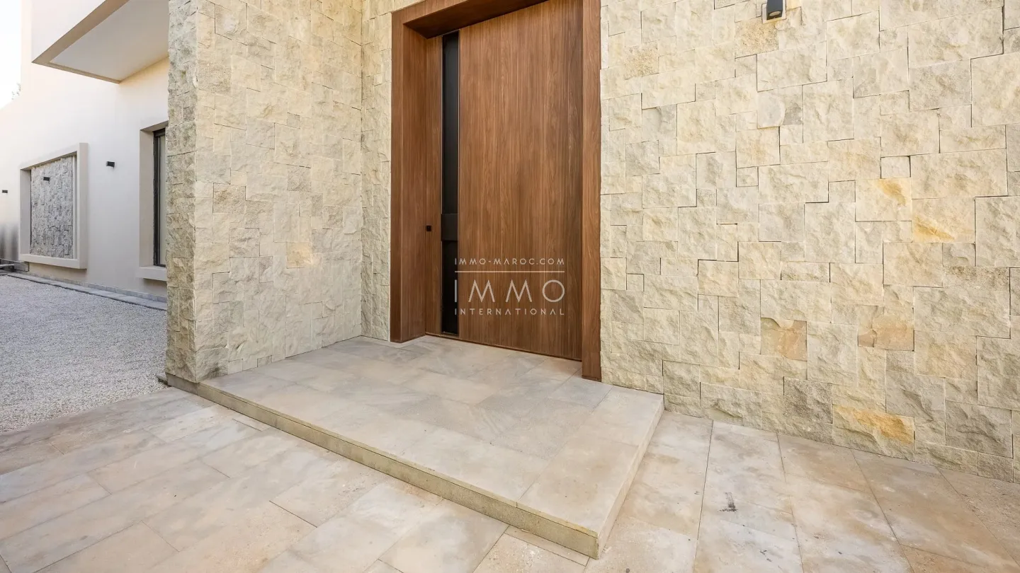 Villa à vendre route de l'ourika – 5 suites – 420 m² – terrain 1 000 m² – réception 130 m² – résidence sécurisée