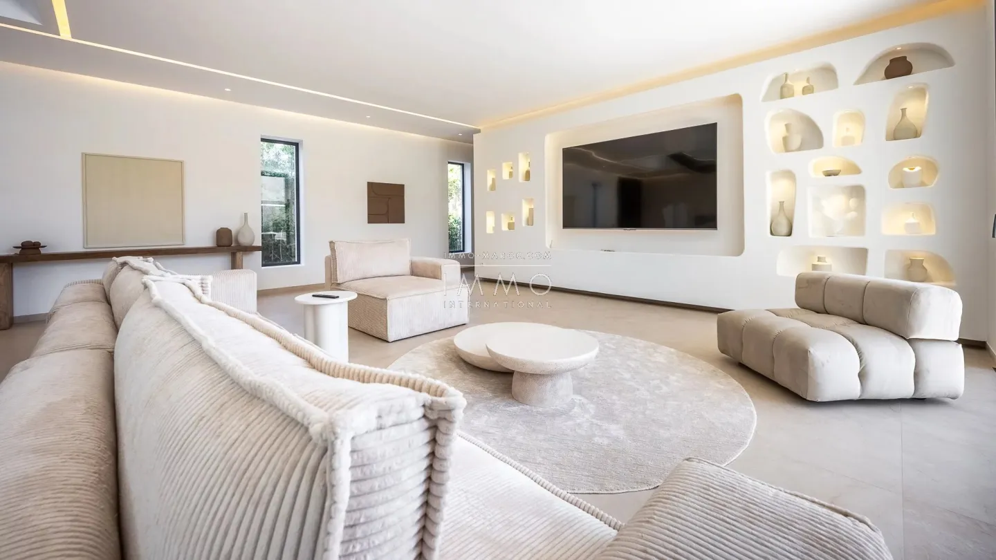 Villa à vendre route de l'ourika – 5 suites – 420 m² – terrain 1 000 m² – réception 130 m² – résidence sécurisée