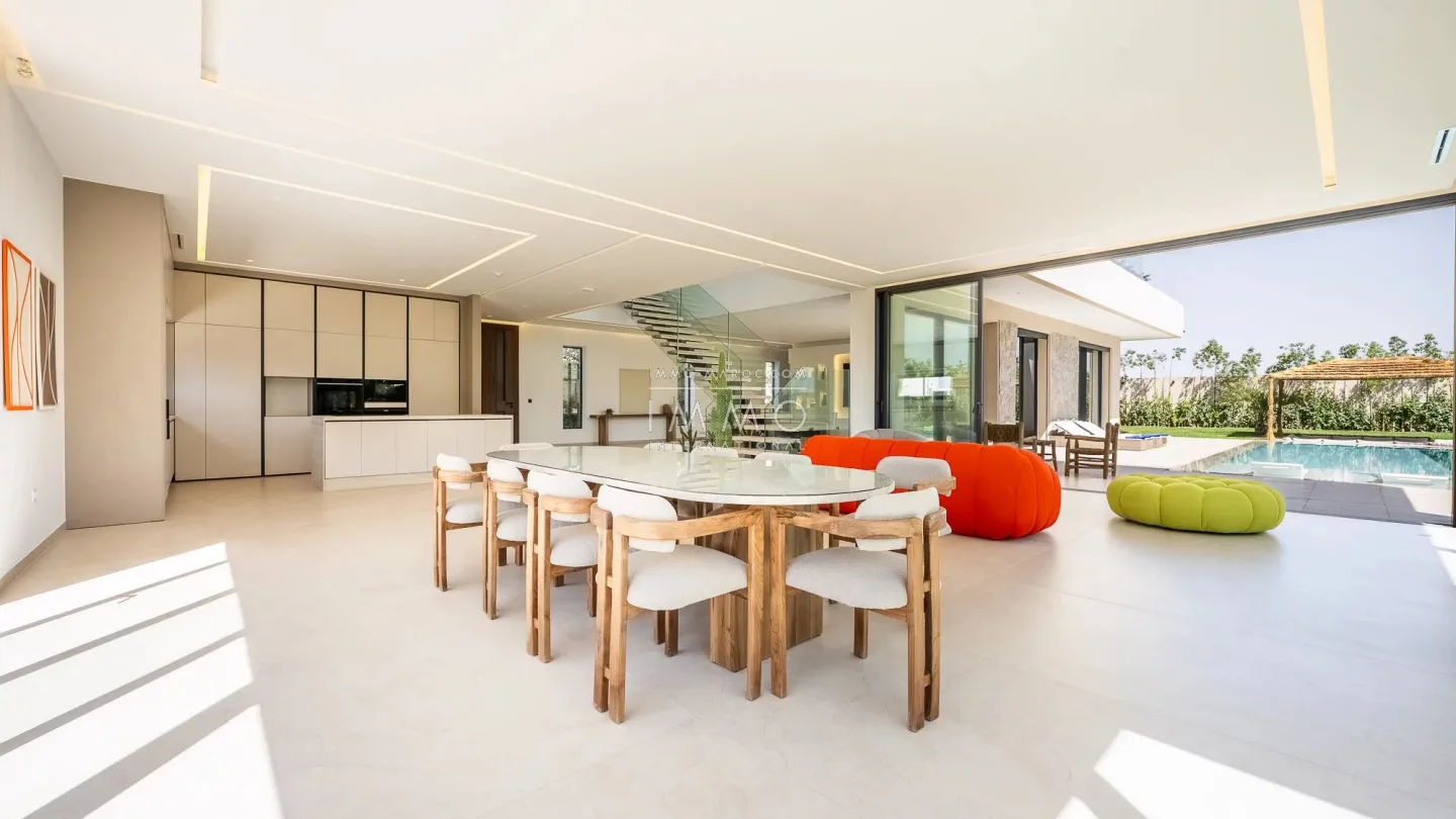 Villa à vendre route de l'ourika – 5 suites – 420 m² – terrain 1 000 m² – réception 130 m² – résidence sécurisée