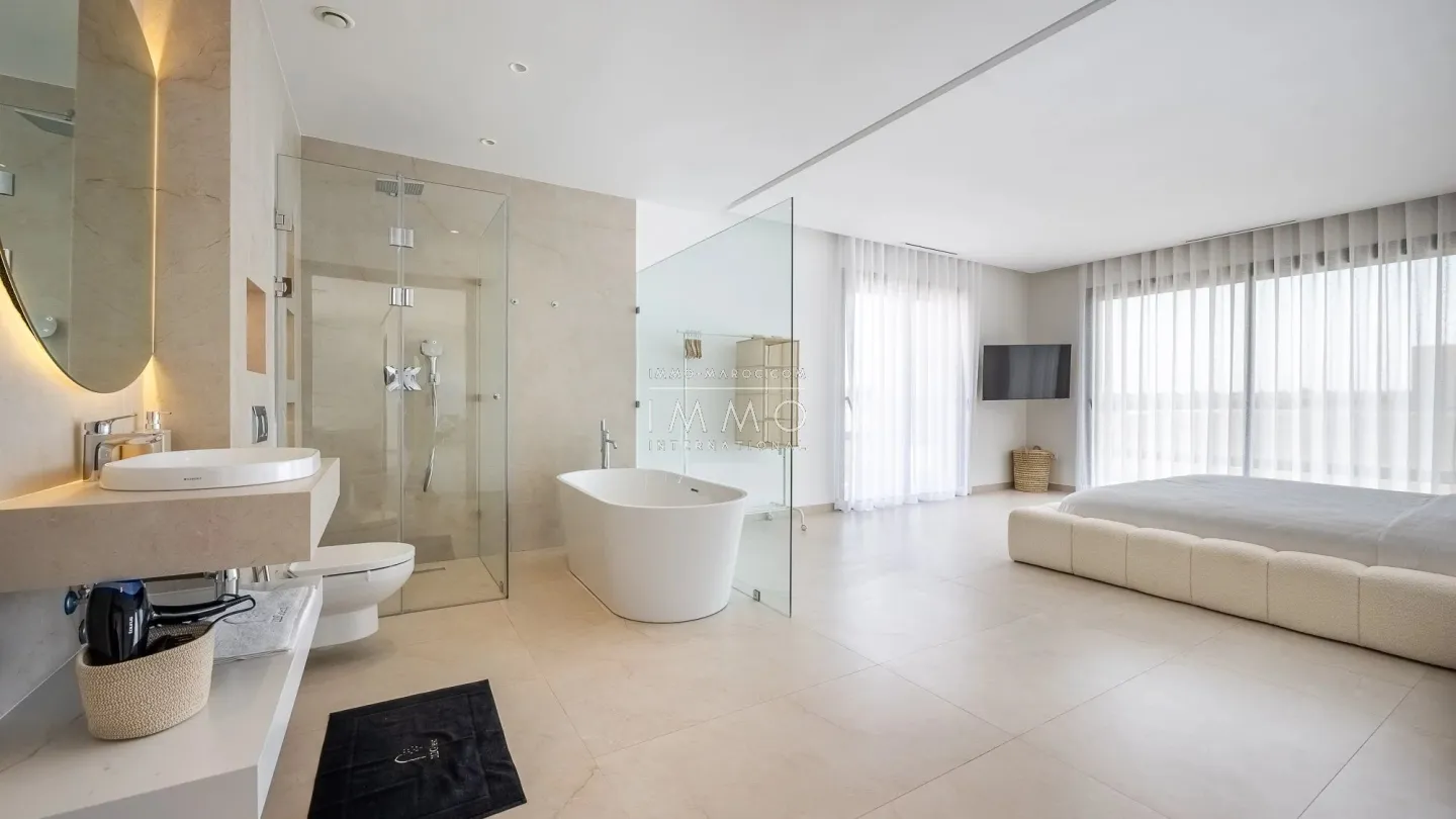 Villa à vendre route de l'ourika – 5 suites – 420 m² – terrain 1 000 m² – réception 130 m² – résidence sécurisée