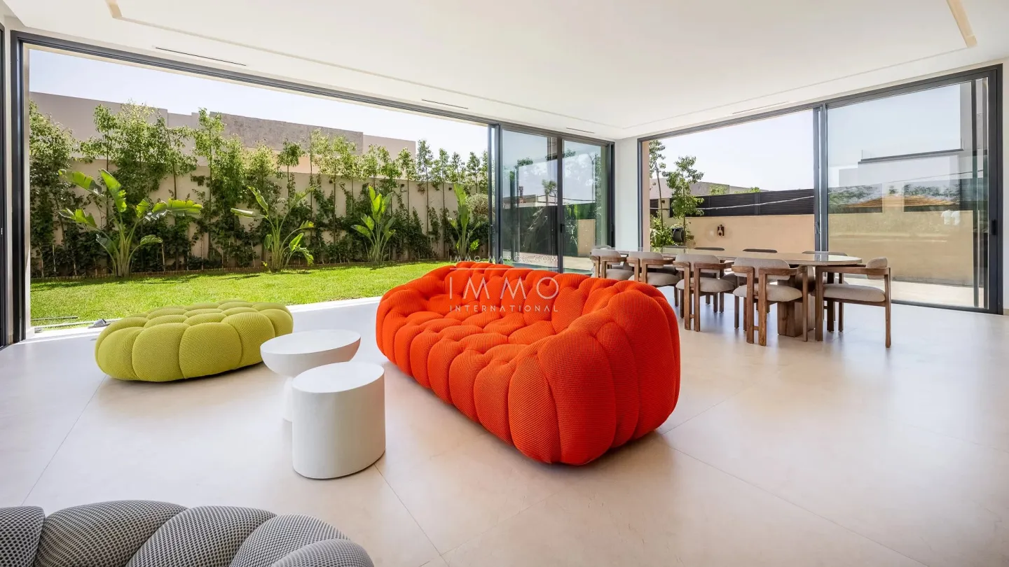 Villa à vendre route de l'ourika – 5 suites – 420 m² – terrain 1 000 m² – réception 130 m² – résidence sécurisée