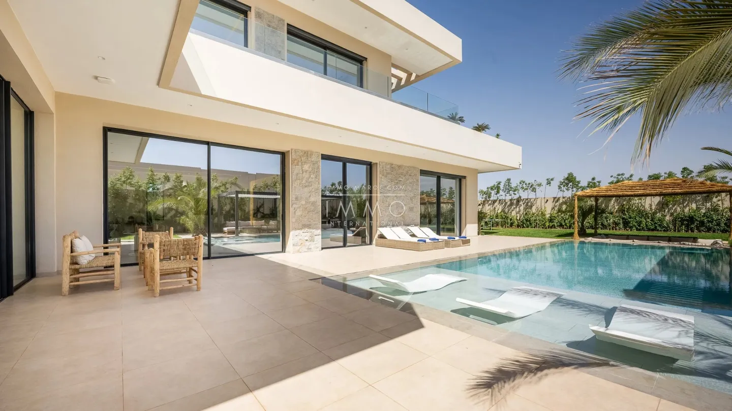 Villa à vendre route de l'ourika – 5 suites – 420 m² – terrain 1 000 m² – réception 130 m² – résidence sécurisée