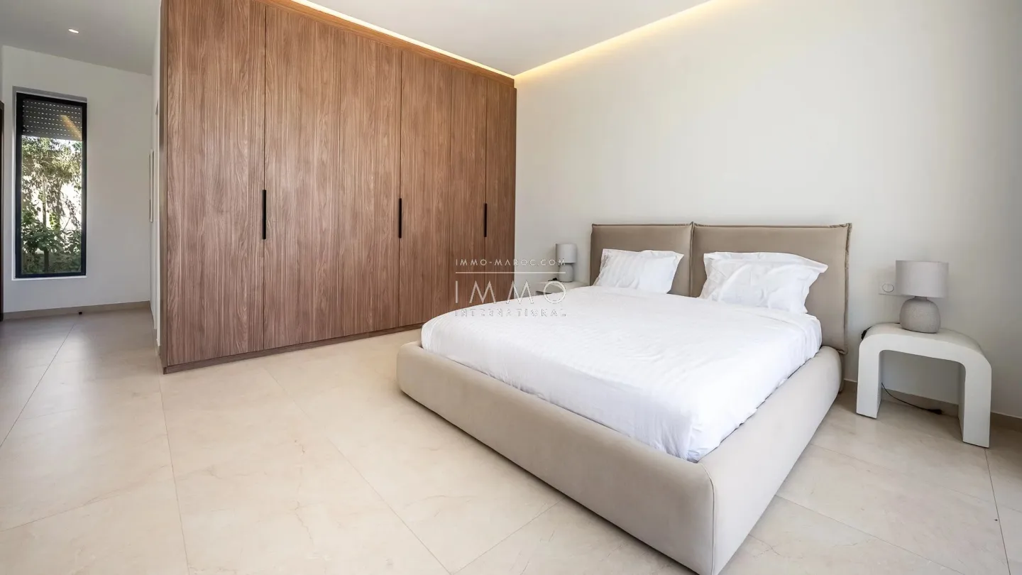 Villa à vendre route de l'ourika – 5 suites – 420 m² – terrain 1 000 m² – réception 130 m² – résidence sécurisée