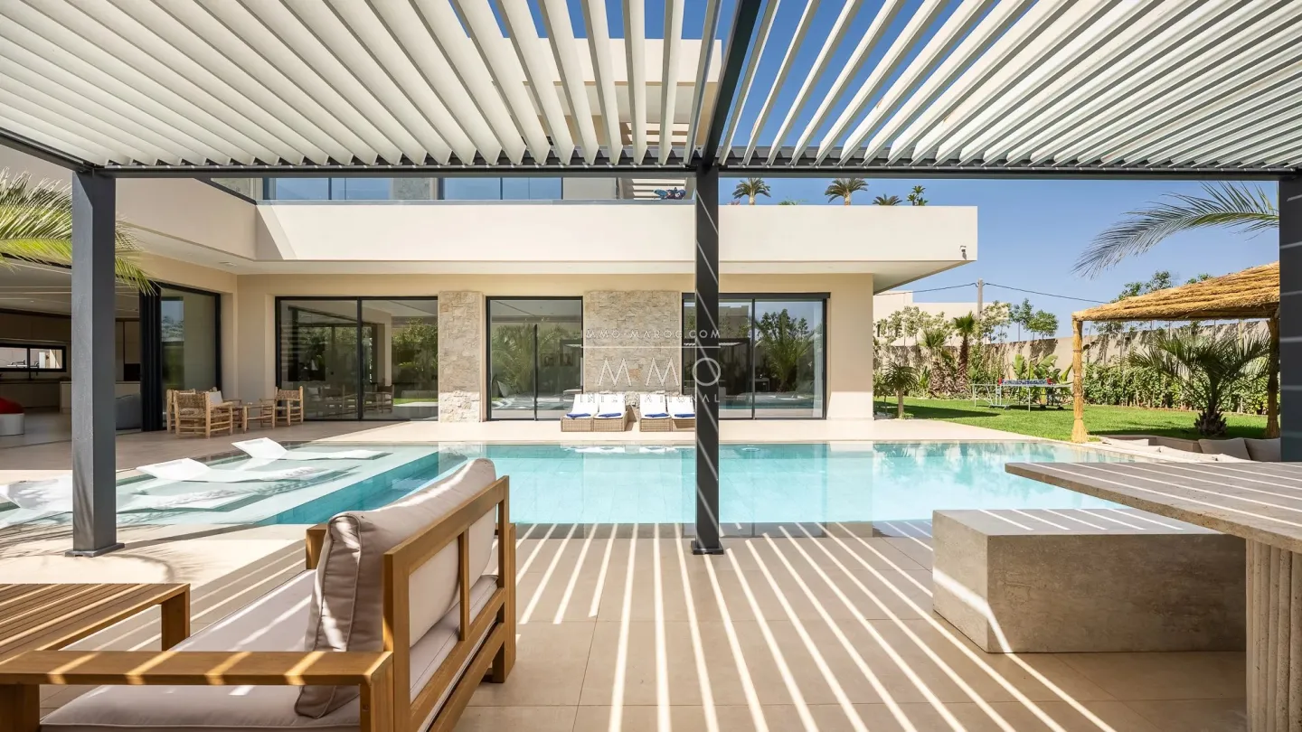 Villa à vendre route de l'ourika – 5 suites – 420 m² – terrain 1 000 m² – réception 130 m² – résidence sécurisée
