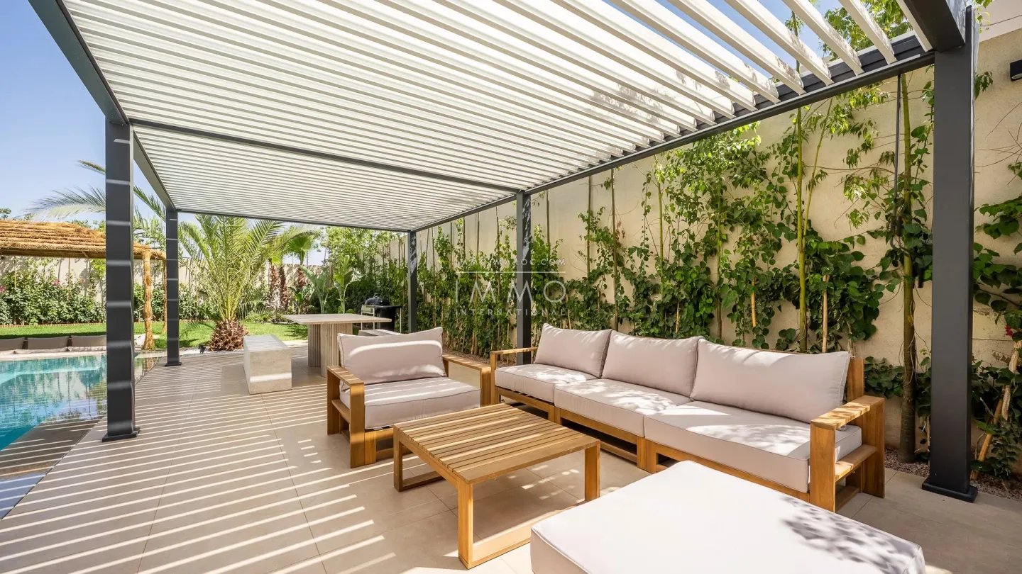 Villa à vendre route de l'ourika – 5 suites – 420 m² – terrain 1 000 m² – réception 130 m² – résidence sécurisée