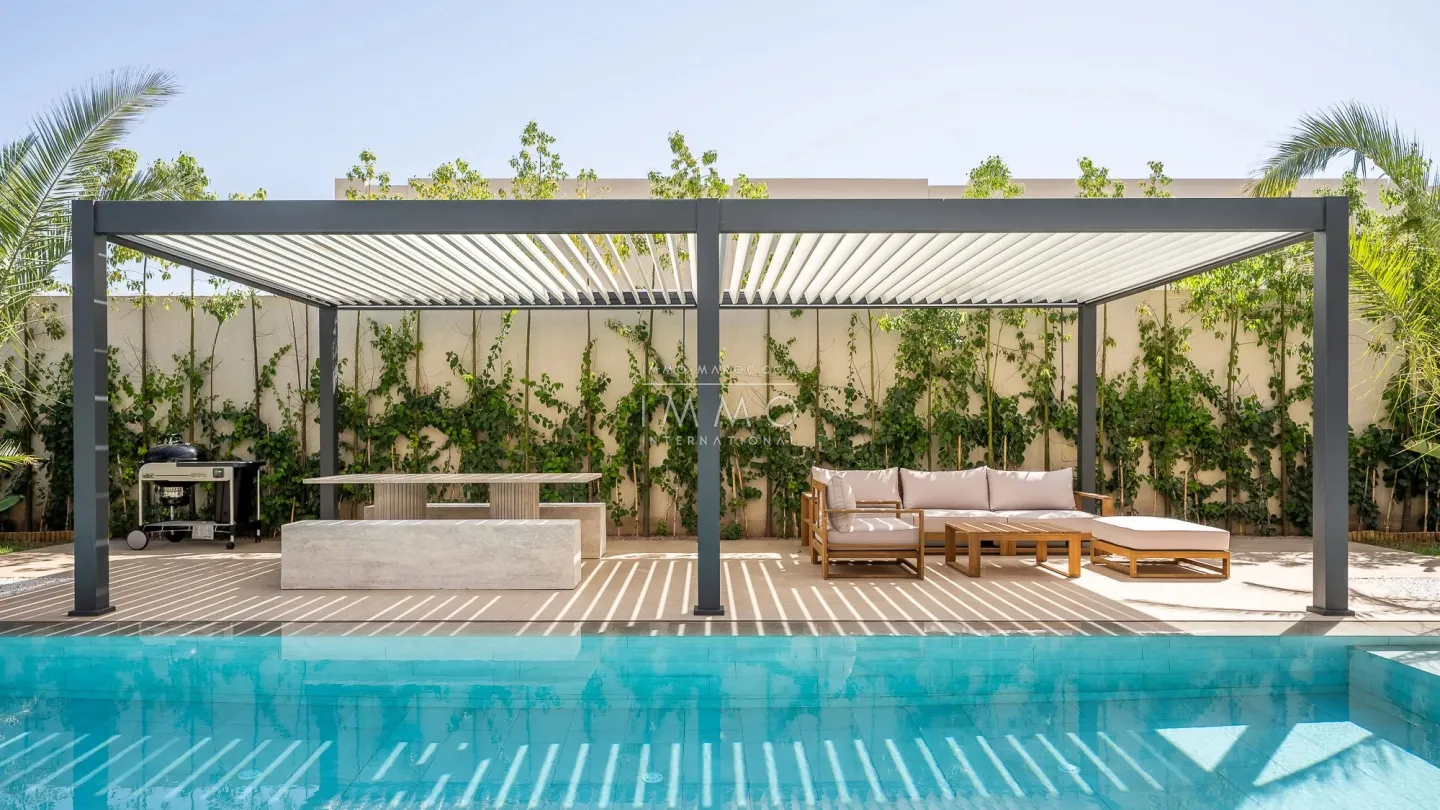 Villa à vendre route de l'ourika – 5 suites – 420 m² – terrain 1 000 m² – réception 130 m² – résidence sécurisée