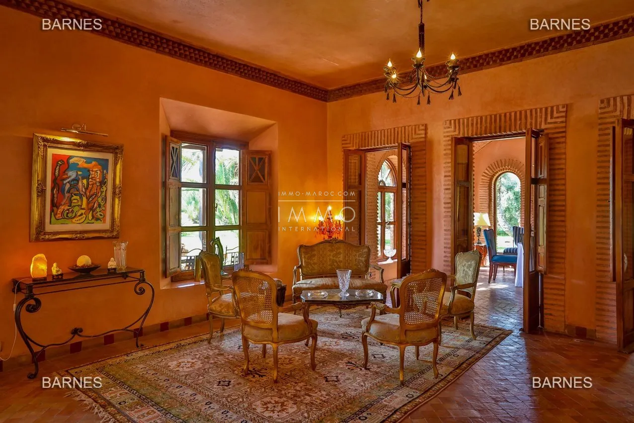 Palais de style arabo-andalou au coeur de la palmeraie