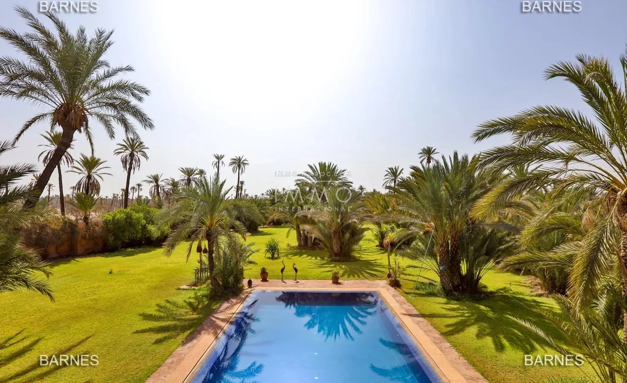 Palais de style arabo-andalou au coeur de la palmeraie