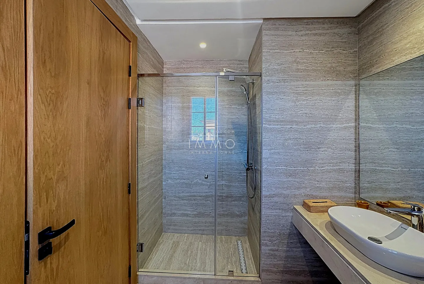 Duplex neuf en palmeraie – architecture contemporaine & vue atlas – piscine lagon