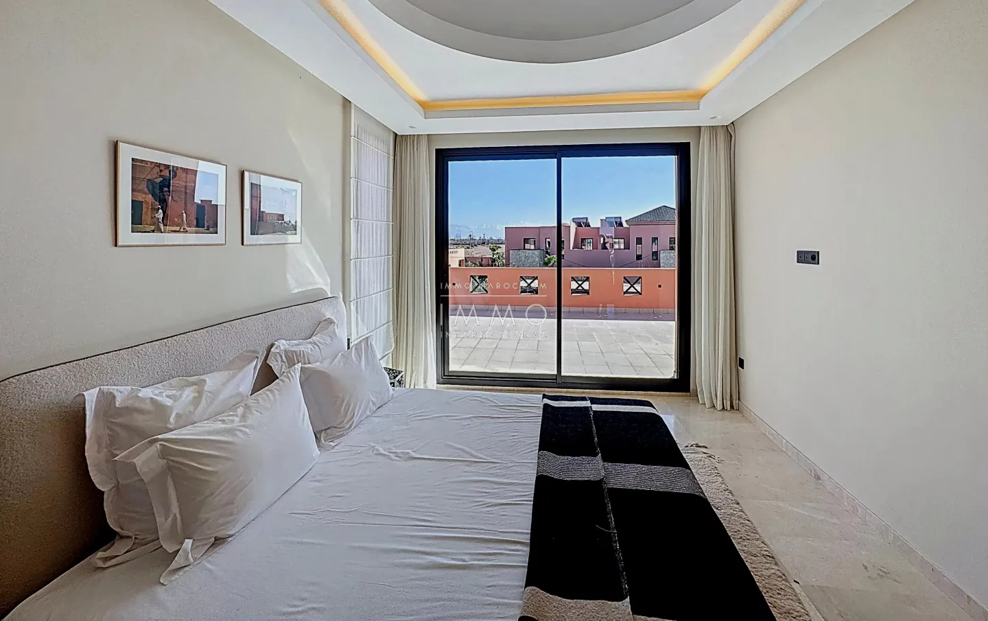 Duplex neuf en palmeraie – architecture contemporaine & vue atlas – piscine lagon