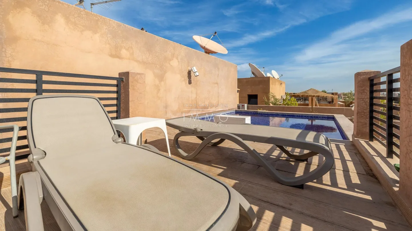 Hivernage – dernier étage 250 m², terrasse vue atlas, 3 suites, rooftop piscine