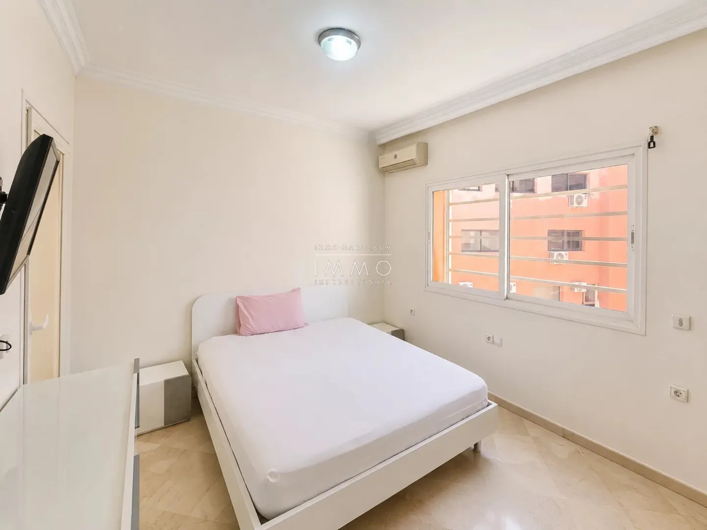 Spacieux appartement meublé avec terrasse au cœur de guéliz - Photo 9