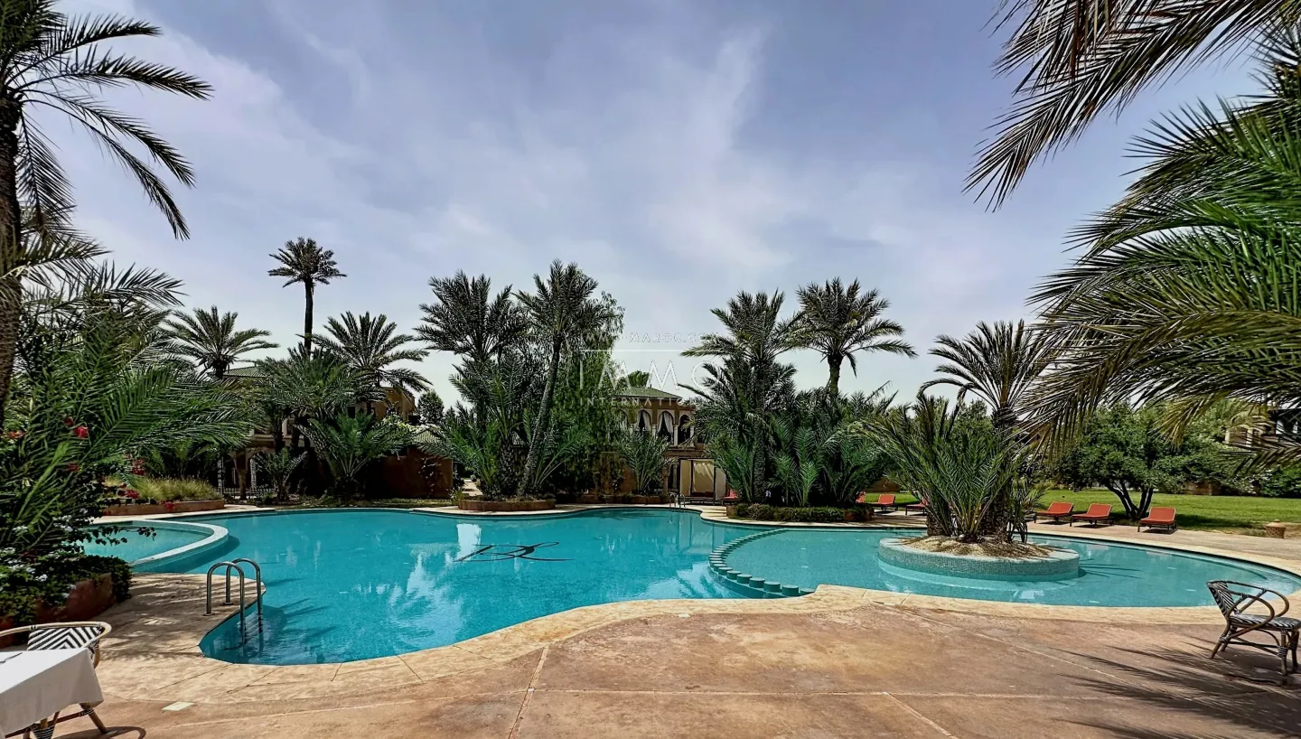 Villa riad de prestige a vendre – palmeraie de marrakech, cadre exclusif - Photo 1