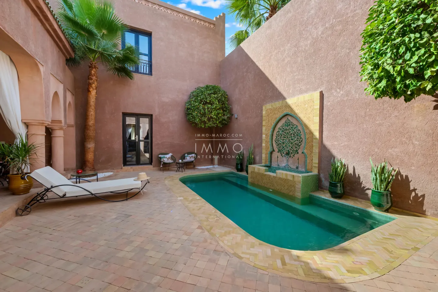 Villa riad de prestige a vendre – palmeraie de marrakech, cadre exclusif - Photo 2