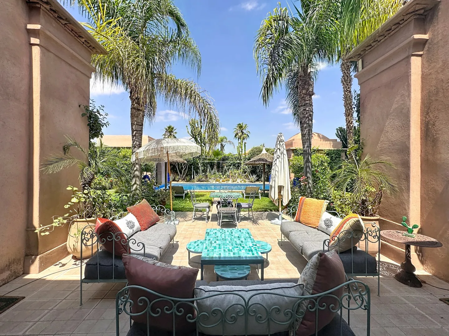 Propriété d'exception à marrakech – villa charles boccara sur 1 000 m² de terrain - Photo 5