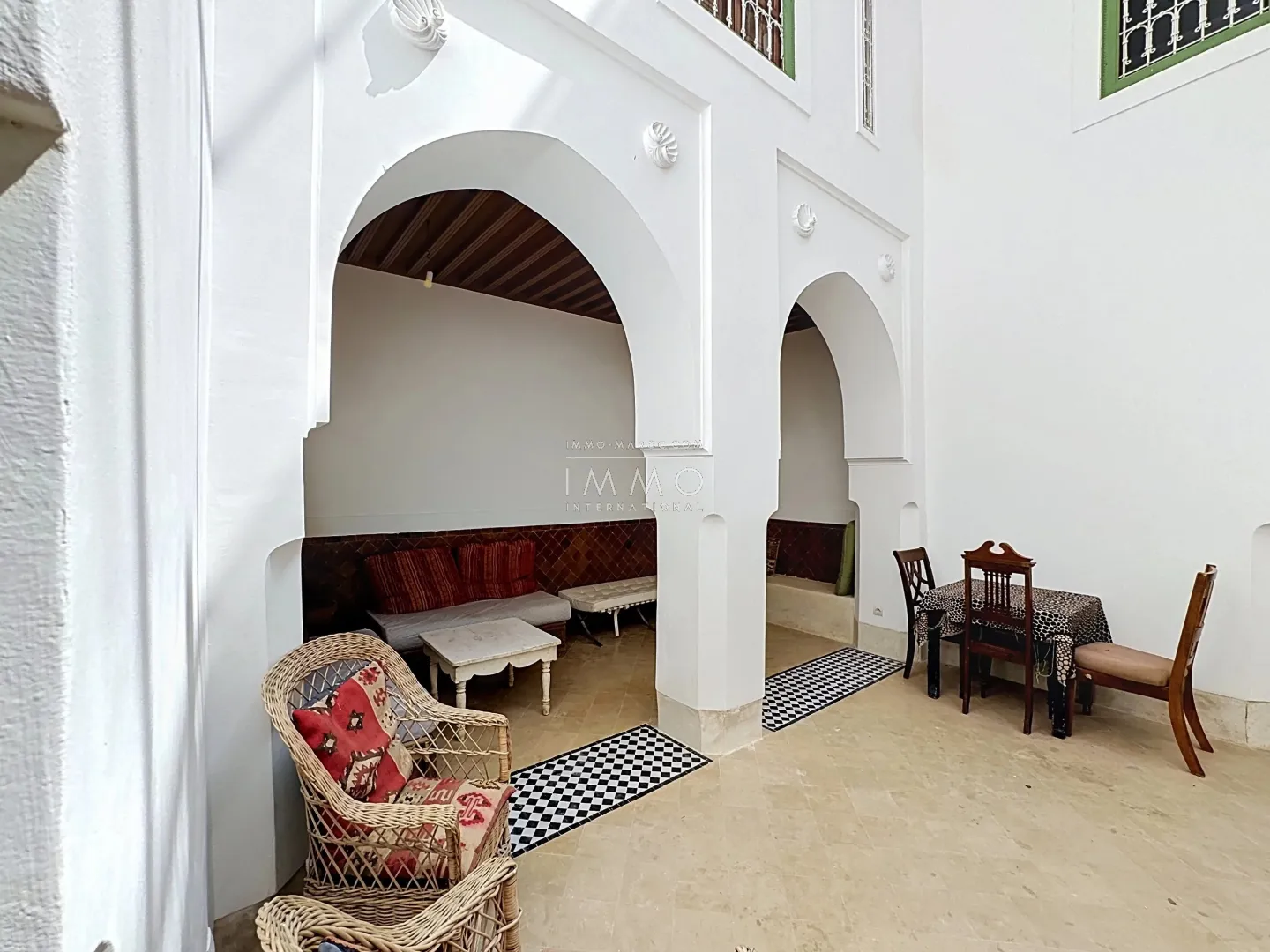 Riad d’exception – 180 m² au sol – architecture marocaine ÉlÉgante – emplacement premium riad zitoun - Photo 4