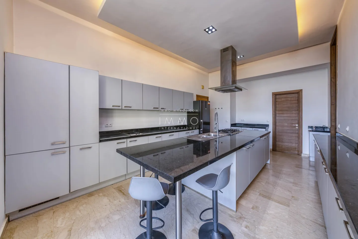 Grande villa de plain-pied en première ligne de golf à al maaden - Photo 10
