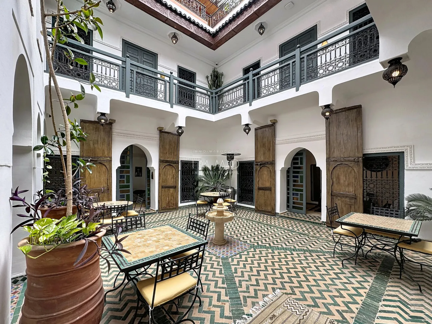 Riad - maison d'hôtes d’exception à vendre à marrakech – médina - Photo 5