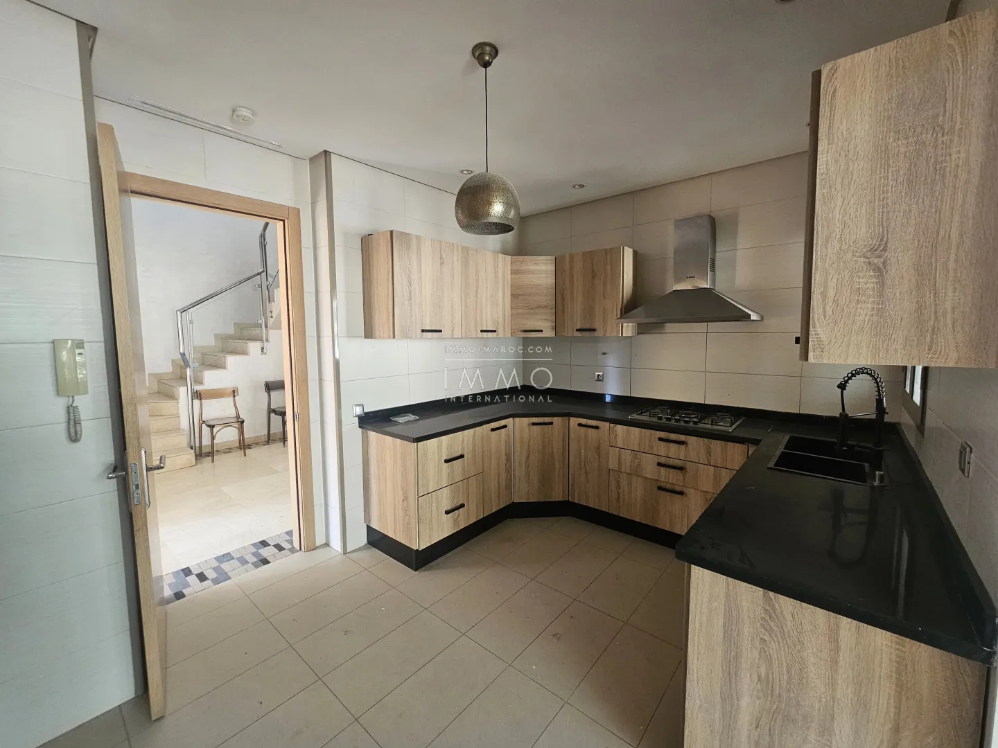 Villa contemporaine sur golf à proximité du centre-ville - Photo 4