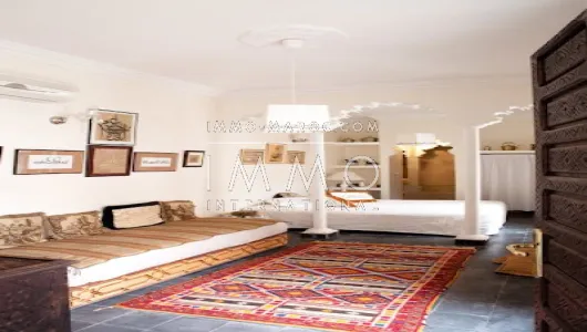 achat riad maison d'hôtes Marrakech moins de 10 minutes de la place Riad Laarous