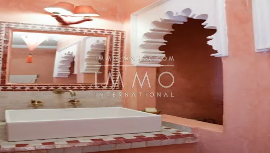 Vente riad maison d'hôtes Marrakech moins de 10 minutes de la place Riad Laarous