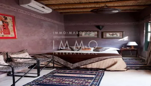 Riad à vendre maison d'hôtes Marrakech moins de 10 minutes de la place Riad Laarous