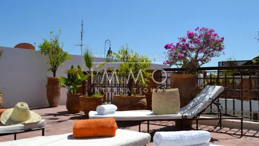 Vente riad Marocain épuré Marrakech moins de 10 minutes de la place Kasbah
