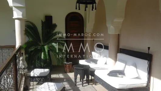 achat riad Marocain épuré Marrakech accès véhicule