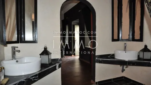 buy contemporary riad Marrakech Place Jamaa El Fna Kenaria