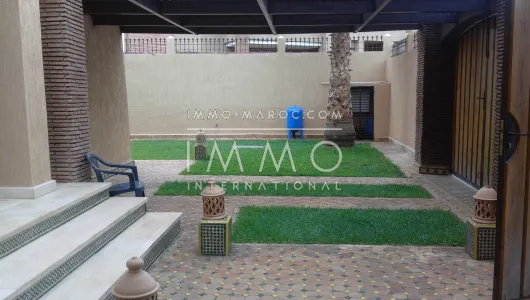 Maison à louer Marocain épuré Marrakech Extérieur Route Fes