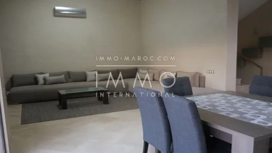 Villa à louer Contemporain Marrakech Extérieur Route Amizmiz