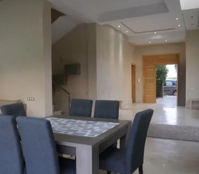 Location maison Contemporain Marrakech Extérieur Route Amizmiz
