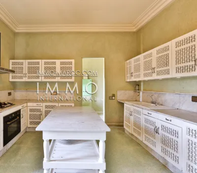 Villa for sale Moroccan refined luxury Marrakech Exterior Route Fes