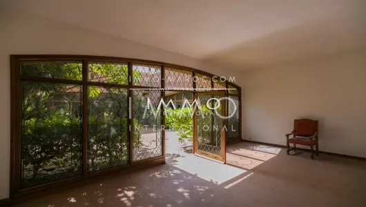 Achat villa Local Commercial prestige a vendre Marrakech Palmeraie Bab Atlas