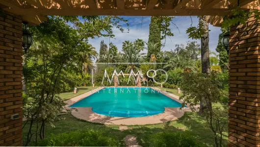 Maison à vendre Local Commercial prestige a vendre Marrakech Palmeraie Bab Atlas