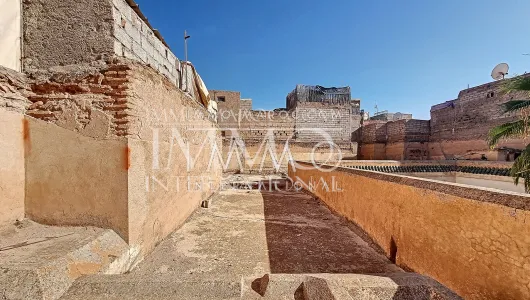 achat riad Marocain prestige a vendre Marrakech moins de 10 minutes de la place Kasbah